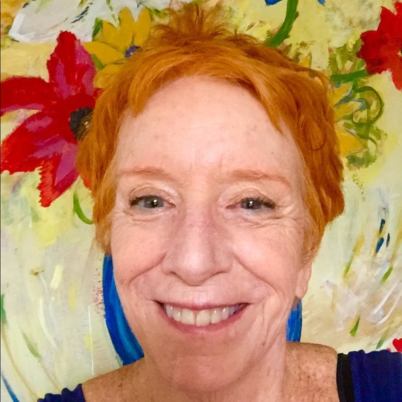 Meet your Posher, Ginny - Picture 1 of 1